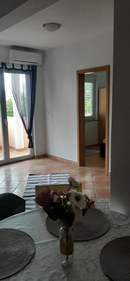 Villa Dobra Family Apartments Vir Extérieur photo